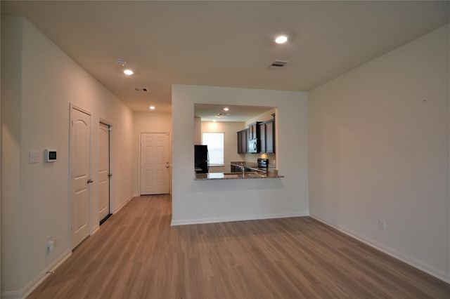 15243 Crescent Brookfield Drive, Humble, TX 77396