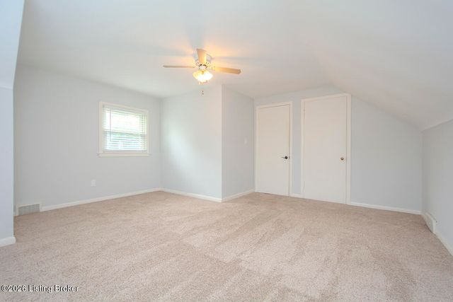 4310 Saint Regis Ln, Louisville, KY 40220