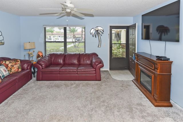 390 SW South River Drive 104, Stuart, FL 34997