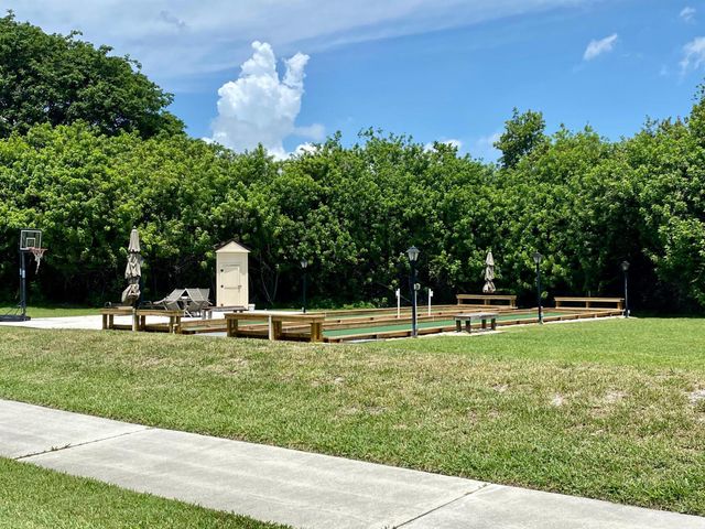 390 SW South River Drive 104, Stuart, FL 34997