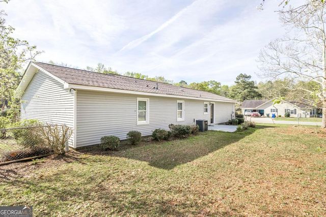 119 Whipoorwill Way, Dublin, GA 31021