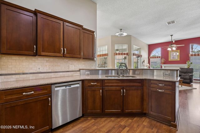 3941 DANFORTH Drive W, Jacksonville, FL 32224