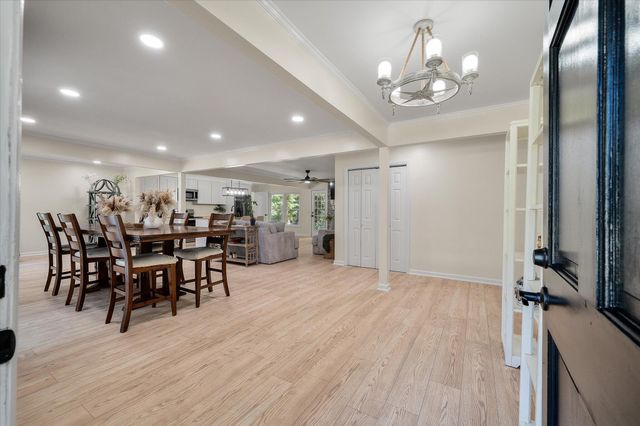 8222 Greenridge Road, North Charleston, SC 29406