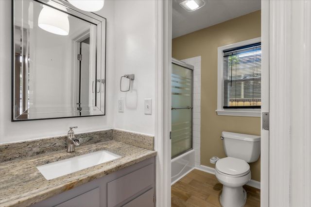 8222 Greenridge Road, North Charleston, SC 29406