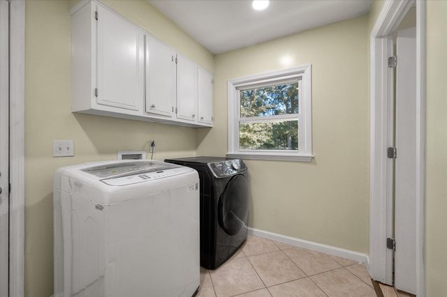 8222 Greenridge Road, North Charleston, SC 29406