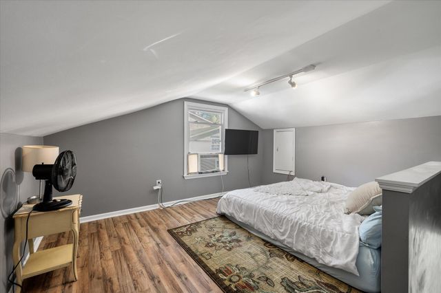 8222 Greenridge Road, North Charleston, SC 29406