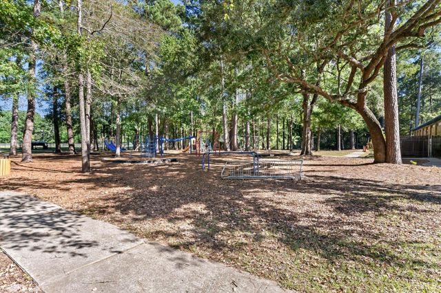 8222 Greenridge Road, North Charleston, SC 29406