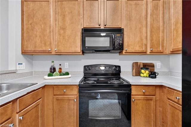 4113 Tarrant Trace Circle, High Point, NC 27265
