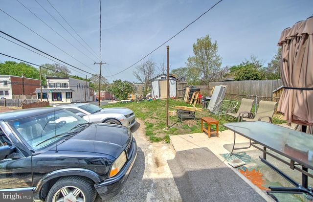 803 THOMAS ST, Norristown, PA 19401