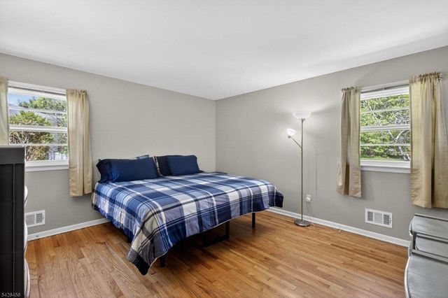 19 Partridge Rd, Hillsborough Twp., NJ 08844