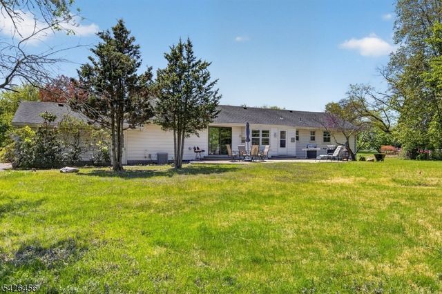 19 Partridge Rd, Hillsborough Twp., NJ 08844