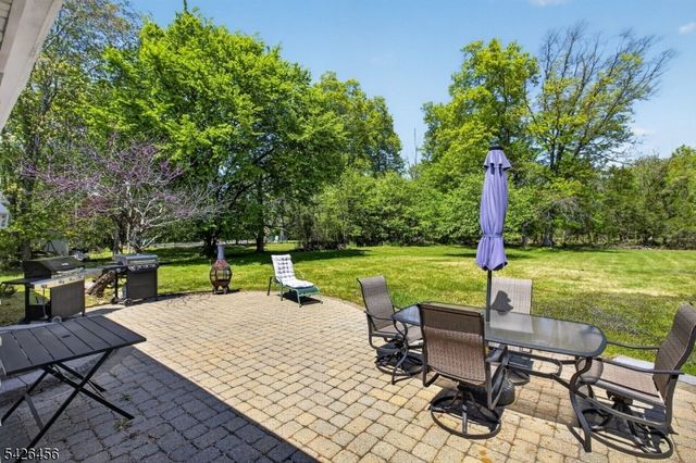 19 Partridge Rd, Hillsborough Twp., NJ 08844