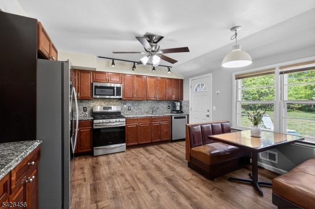 19 Partridge Rd, Hillsborough Twp., NJ 08844