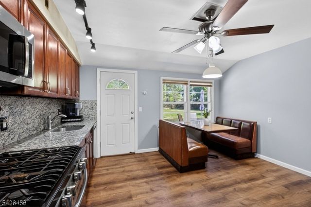 19 Partridge Rd, Hillsborough Twp., NJ 08844