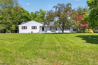 19 Partridge Rd, Hillsborough Twp., NJ 08844
