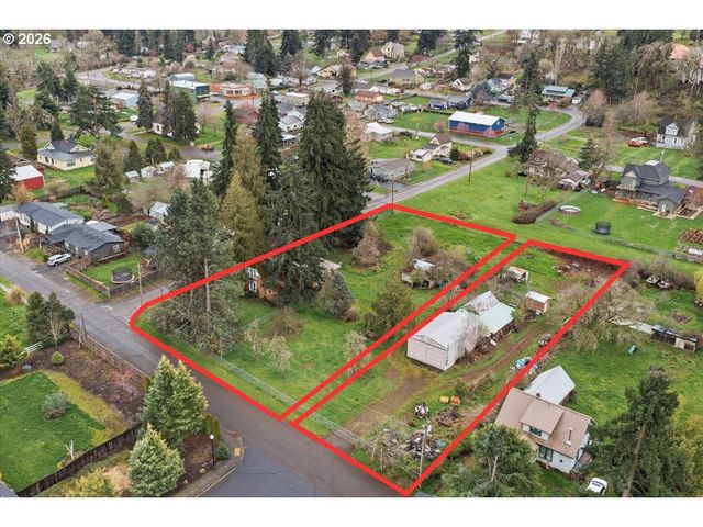 130 C St, Scotts Mills, OR 97375