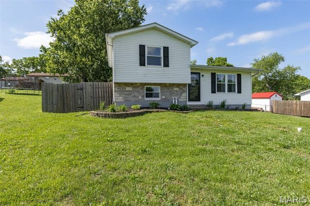 505 Rathburn Street, De Soto, MO 63020