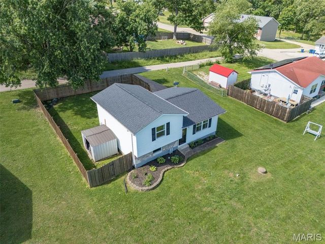 505 Rathburn Street, De Soto, MO 63020