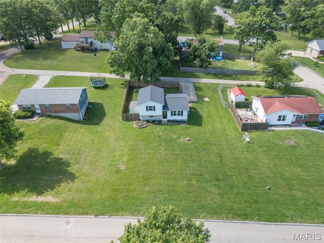505 Rathburn Street, De Soto, MO 63020