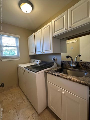 38968 Harrison Drive, Sterling Heights, MI 48310