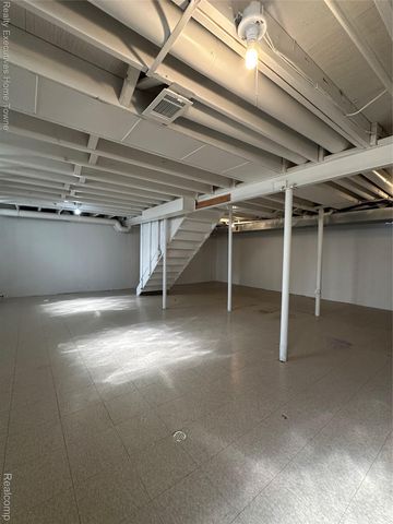 38968 Harrison Drive, Sterling Heights, MI 48310