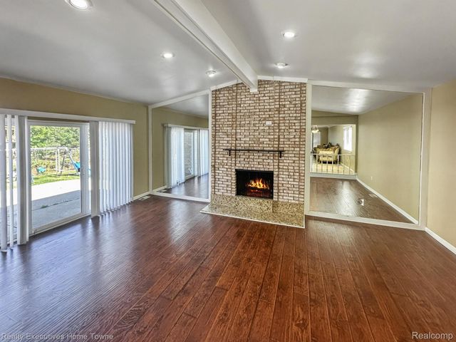 38968 Harrison Drive, Sterling Heights, MI 48310