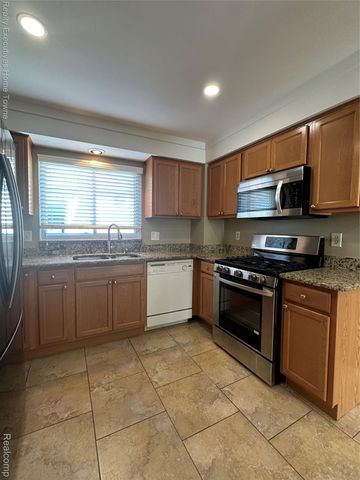 38968 Harrison Drive, Sterling Heights, MI 48310