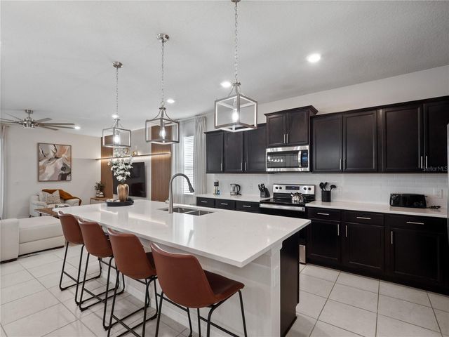 1970 SUMMER DRIVE, Davenport, FL 33897