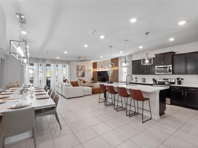 1970 SUMMER DRIVE, Davenport, FL 33897