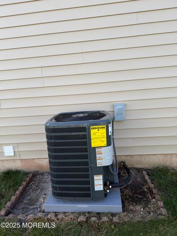 57 Innsbruck Drive, Toms River, NJ 08757