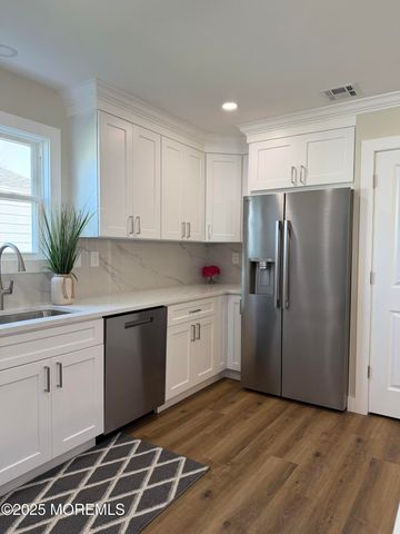 57 Innsbruck Drive, Toms River, NJ 08757