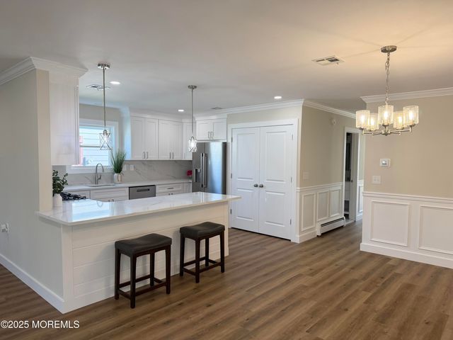 57 Innsbruck Drive, Toms River, NJ 08757