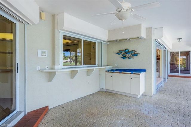 2227 Regal WAY, Naples, FL 34110
