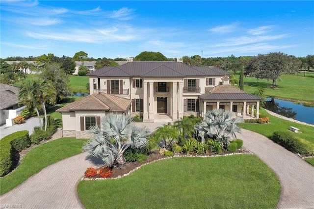 2227 Regal WAY, Naples, FL 34110