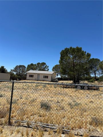37380 Bohlen, Anza, CA 92539