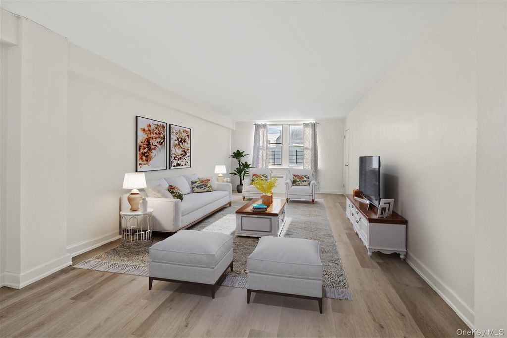 67-41 Burns Street 107, Forest Hills, NY 11375