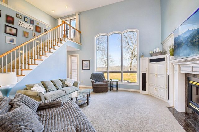 2477 Golf View Drive, River Falls, WI 54022