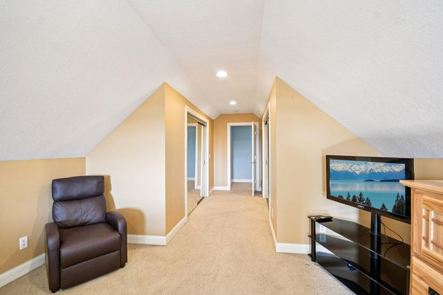 2477 Golf View Drive, River Falls, WI 54022