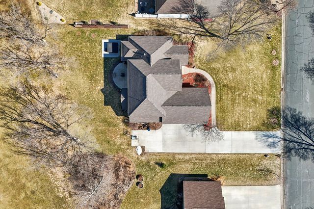 2477 Golf View Drive, River Falls, WI 54022