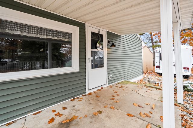 5037 2nd Street, Delton, MI 49046