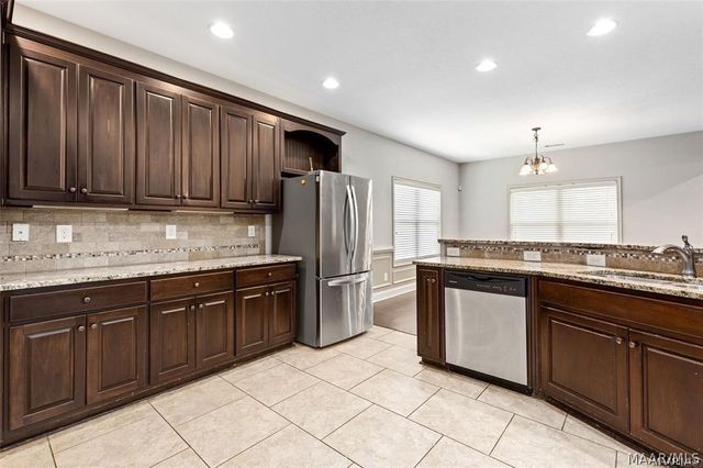 44 Stone Park Trail, Pike Road, AL 36064