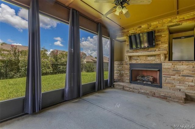 44 Stone Park Trail, Pike Road, AL 36064
