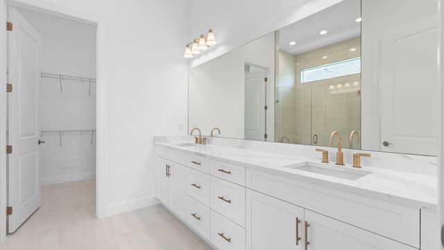 5468 Hutchinson Way, Westlake, FL 33470