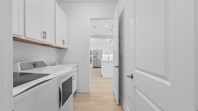 5468 Hutchinson Way, Westlake, FL 33470