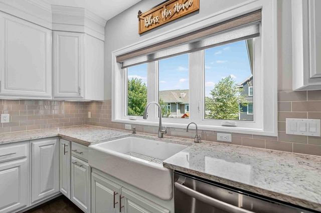 810 Lynn Street, Waunakee, WI 53597