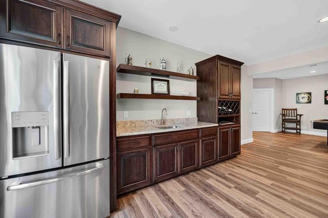 810 Lynn Street, Waunakee, WI 53597