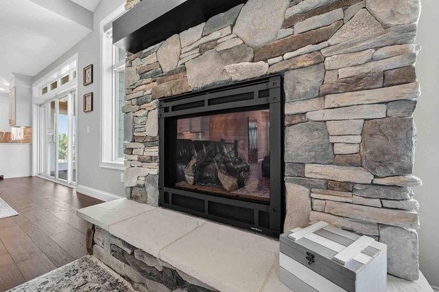 810 Lynn Street, Waunakee, WI 53597