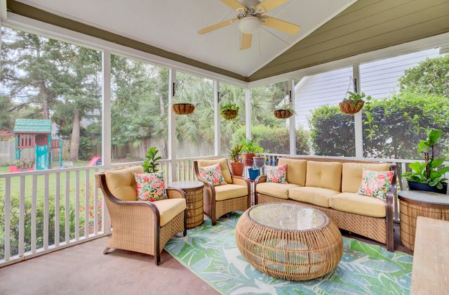 2116 Tall Grass Circle, Mount Pleasant, SC 29466