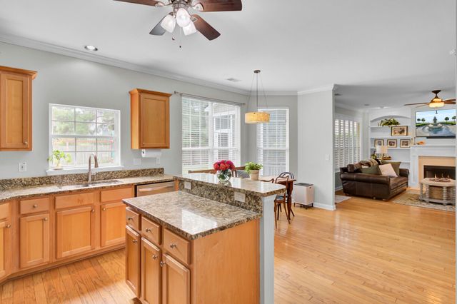 2116 Tall Grass Circle, Mount Pleasant, SC 29466