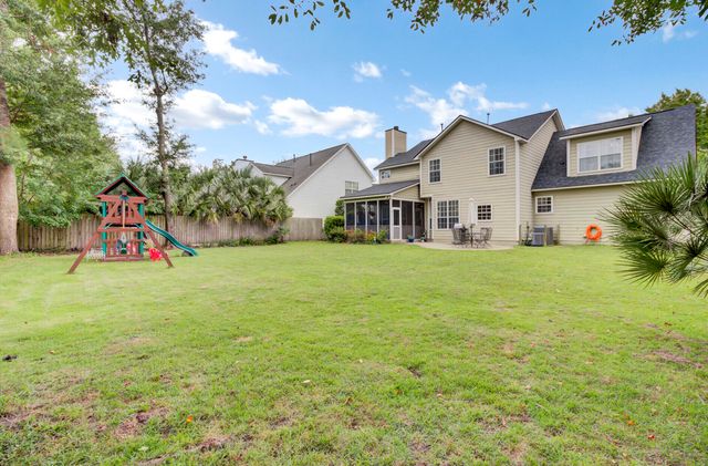 2116 Tall Grass Circle, Mount Pleasant, SC 29466